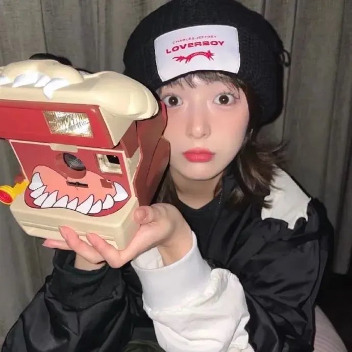 念情女博士